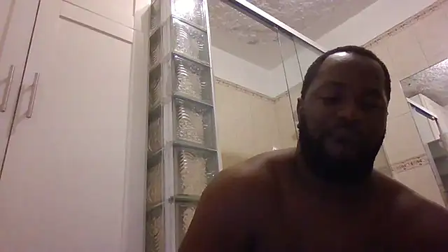 Snapshot of Bighood_T chatting on 7, 6, 2026 Bighood T online show from 7, 6, 2026