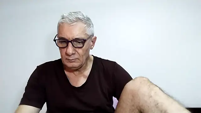 BIGUNCUTHARDCOCK online show from 10, 3, 2026