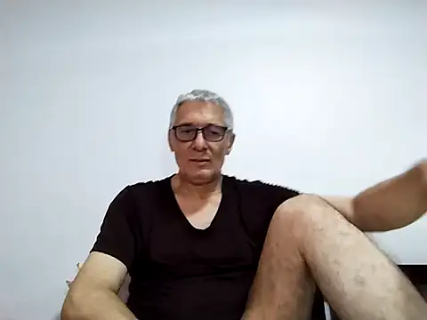 BIGUNCUTHARDCOCK online show from 9, 4, 2026