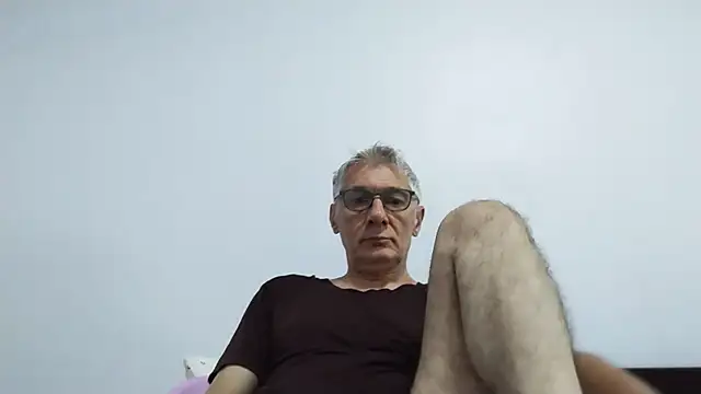 Snapshot of BIGUNCUTHARDCOCK chatting on 25, 6, 2026 BIGUNCUTHARDCOCK online show from 25, 6, 2026