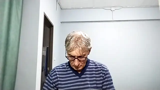 BIGUNCUTHARDCOCK online show from 16, 9, 2025