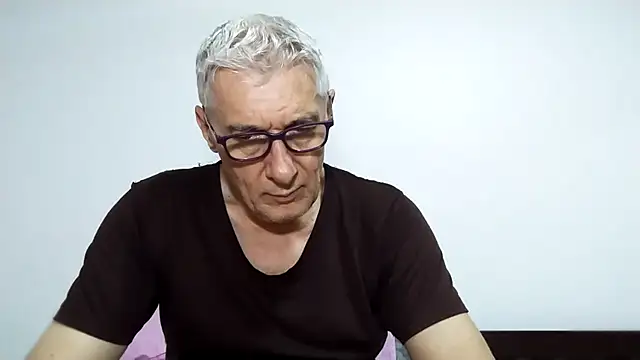 BIGUNCUTHARDCOCK online show from 20, 4, 2026