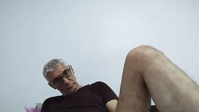 Snapshot of BIGUNCUTHARDCOCK chatting on 7, 7, 2026 BIGUNCUTHARDCOCK online show from 7, 7, 2026