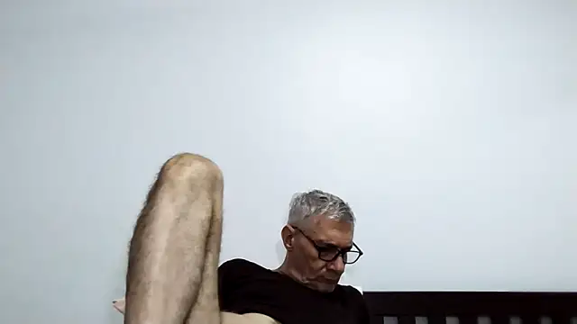 BIGUNCUTHARDCOCK online show from 8, 3, 2026