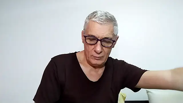 BIGUNCUTHARDCOCK online show from 4, 3, 2026