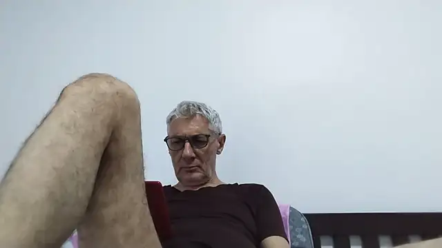 Snapshot of BIGUNCUTHARDCOCK chatting on 21, 6, 2026 BIGUNCUTHARDCOCK online show from 21, 6, 2026