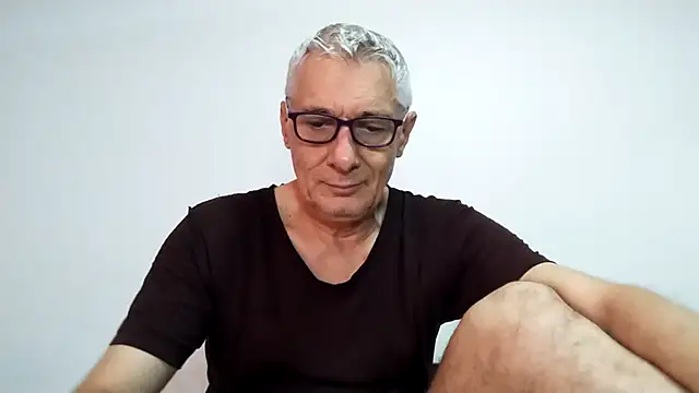 BIGUNCUTHARDCOCK online show from 10, 4, 2026