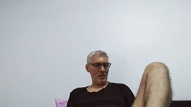 Snapshot of BIGUNCUTHARDCOCK chatting on 7, 7, 2026 BIGUNCUTHARDCOCK online show from 7, 7, 2026