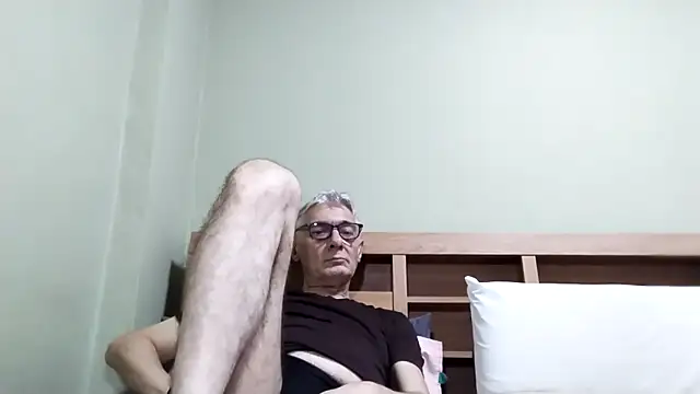 BIGUNCUTHARDCOCK online show from 4, 10, 2025