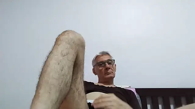Snapshot of BIGUNCUTHARDCOCK chatting on 25, 6, 2026 BIGUNCUTHARDCOCK online show from 25, 6, 2026
