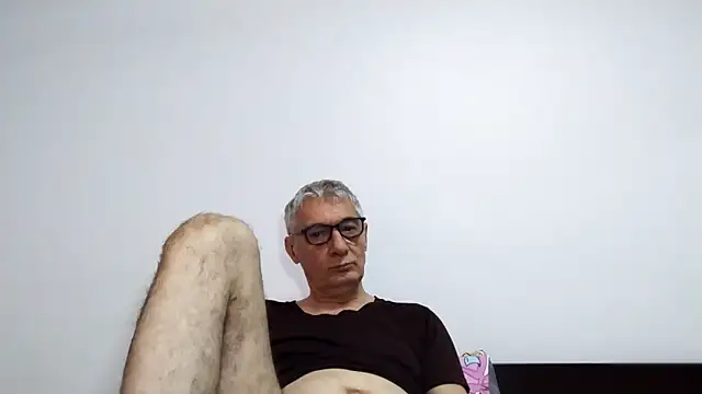 BIGUNCUTHARDCOCK online show from 17, 3, 2026