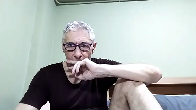 BIGUNCUTHARDCOCK online show from 4, 10, 2025
