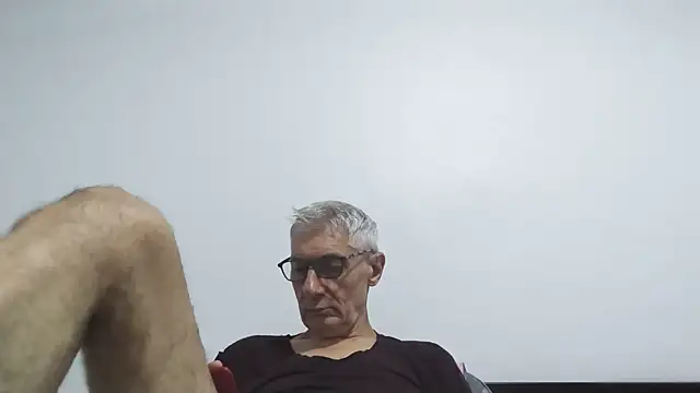 Snapshot of BIGUNCUTHARDCOCK chatting on 17, 7, 2026 BIGUNCUTHARDCOCK online show from 17, 7, 2026