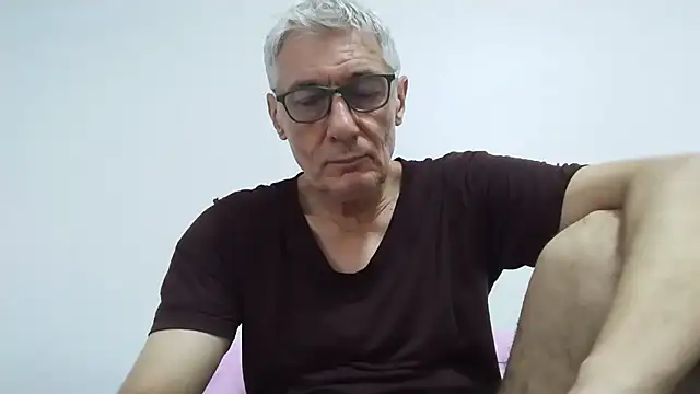 Snapshot of BIGUNCUTHARDCOCK chatting on 9, 6, 2026 BIGUNCUTHARDCOCK online show from 9, 6, 2026