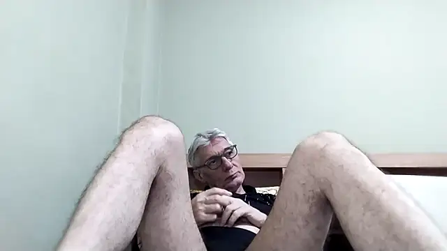 BIGUNCUTHARDCOCK online show from 8, 1, 2026