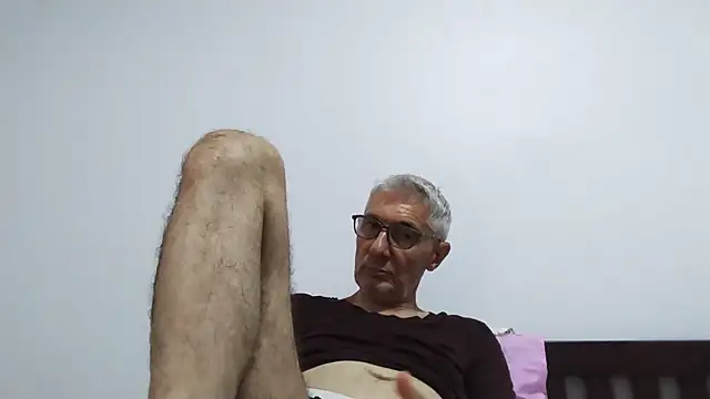 Snapshot of BIGUNCUTHARDCOCK chatting on 7, 7, 2026 BIGUNCUTHARDCOCK online show from 7, 7, 2026