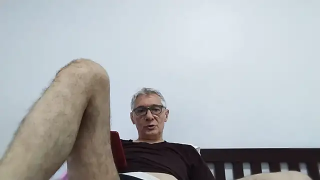 Snapshot of BIGUNCUTHARDCOCK chatting on 14, 6, 2026 BIGUNCUTHARDCOCK online show from 14, 6, 2026