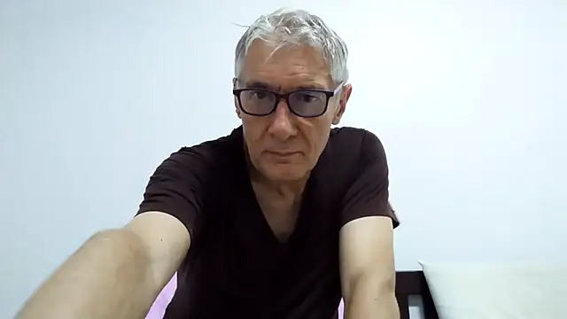 BIGUNCUTHARDCOCK online show from 13, 5, 2026