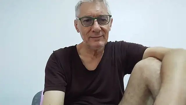 BIGUNCUTHARDCOCK online show from 4, 6, 2026