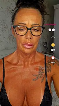 Misses-Cougar online show from 29, 6, 2026