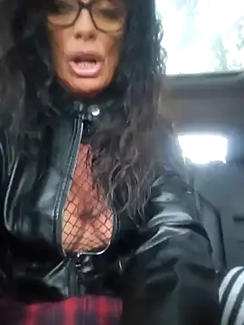 Misses-Cougar online show from 20, 1, 2025