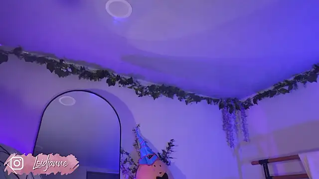 loIijanne online show from 13, 2, 2026