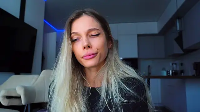 blackbunny 23 online show from 13, 9, 2025