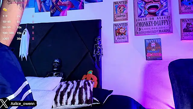 Aliceowenn online show from 21, 10, 2025