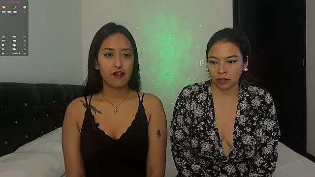Snapshot of 2SummerLove1 chatting on 19, 3, 2025 2SummerLove1 online show from 19, 3, 2025