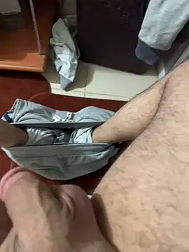 modelturanist27 online show from 20, 1, 2025