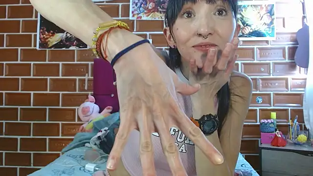 Sakura and yuki online show from 13, 3, 2025