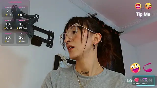 Sakura and yuki online show from 21, 2, 2025