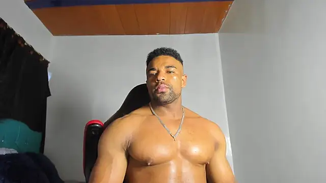 estebanlobo- online show from 21, 9, 2025