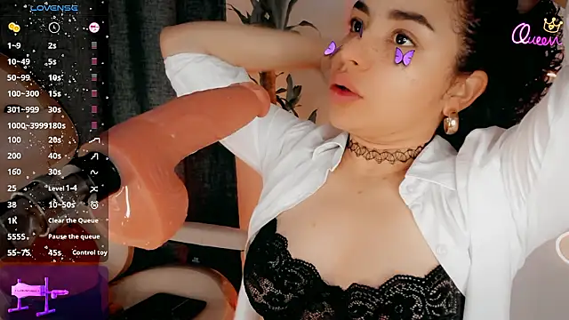 Queen Deepthroat online show from 9, 3, 2026