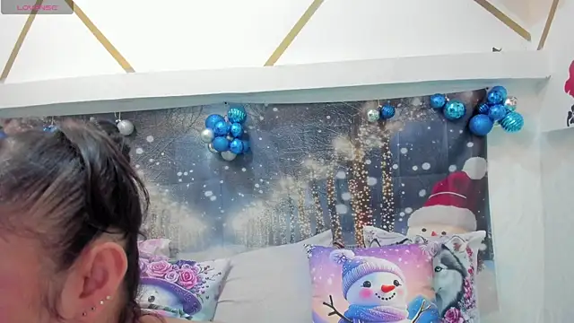 charlotte-11 online show from 8, 1, 2026