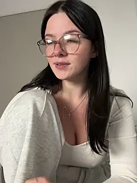 RoxiBlack online show from 17, 12, 2025