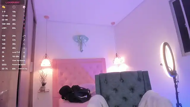 kimmy099 online show from 7, 3, 2025