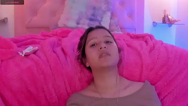 kimmy099 online show from 9, 3, 2025