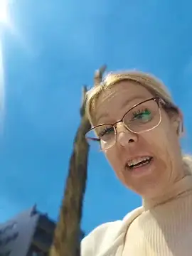 blondyruby online show from 10, 3, 2026