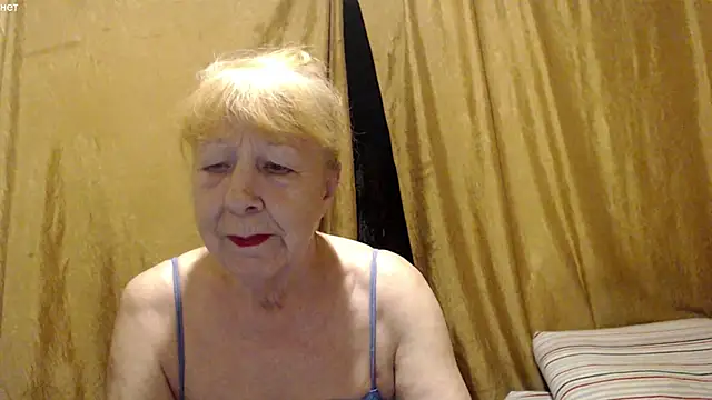 Snapshot of _Estelitta_5 chatting on 30, 10, 2025 Estelitta 5 online show from 30, 10, 2025