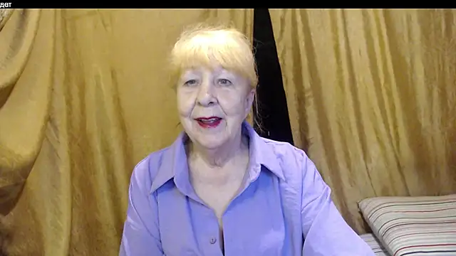Snapshot of _Estelitta_5 chatting on 23, 11, 2025 Estelitta 5 online show from 23, 11, 2025