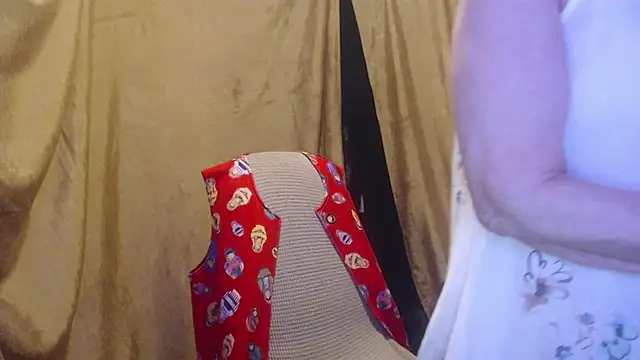  Estelitta 5 online show from 8, 1, 2026