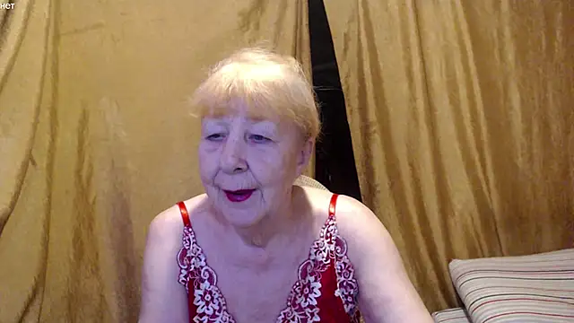 Snapshot of _Estelitta_5 chatting on 3, 11, 2025 Estelitta 5 online show from 3, 11, 2025