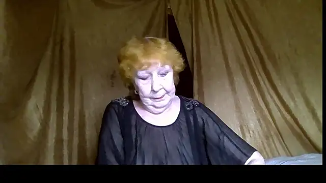 Snapshot of _Estelitta_5 chatting on 18, 7, 2026 Estelitta 5 online show from 18, 7, 2026