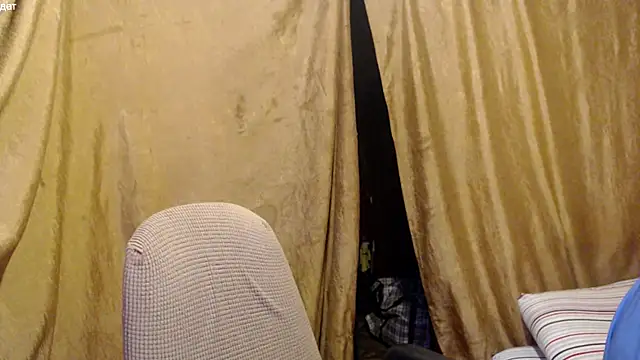 Snapshot of _Estelitta_5 chatting on 10, 11, 2025 Estelitta 5 online show from 10, 11, 2025