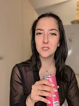  Juliette online show from 31, 3, 2026