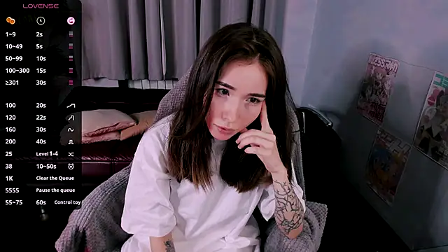 ashleyro1 online show from 9, 11, 2025