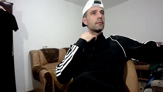 I like older menn online show from 2, 2, 2026