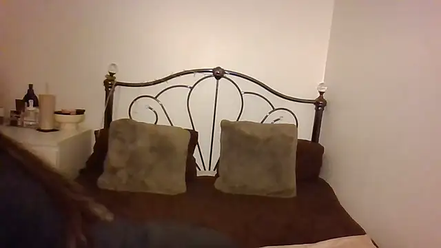 JanesaMiaBabestationx online show from 28, 3, 2026