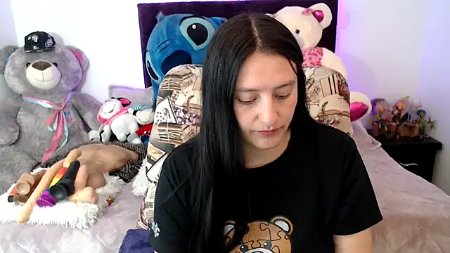 Lorenahot 06 online show from 4, 11, 2025